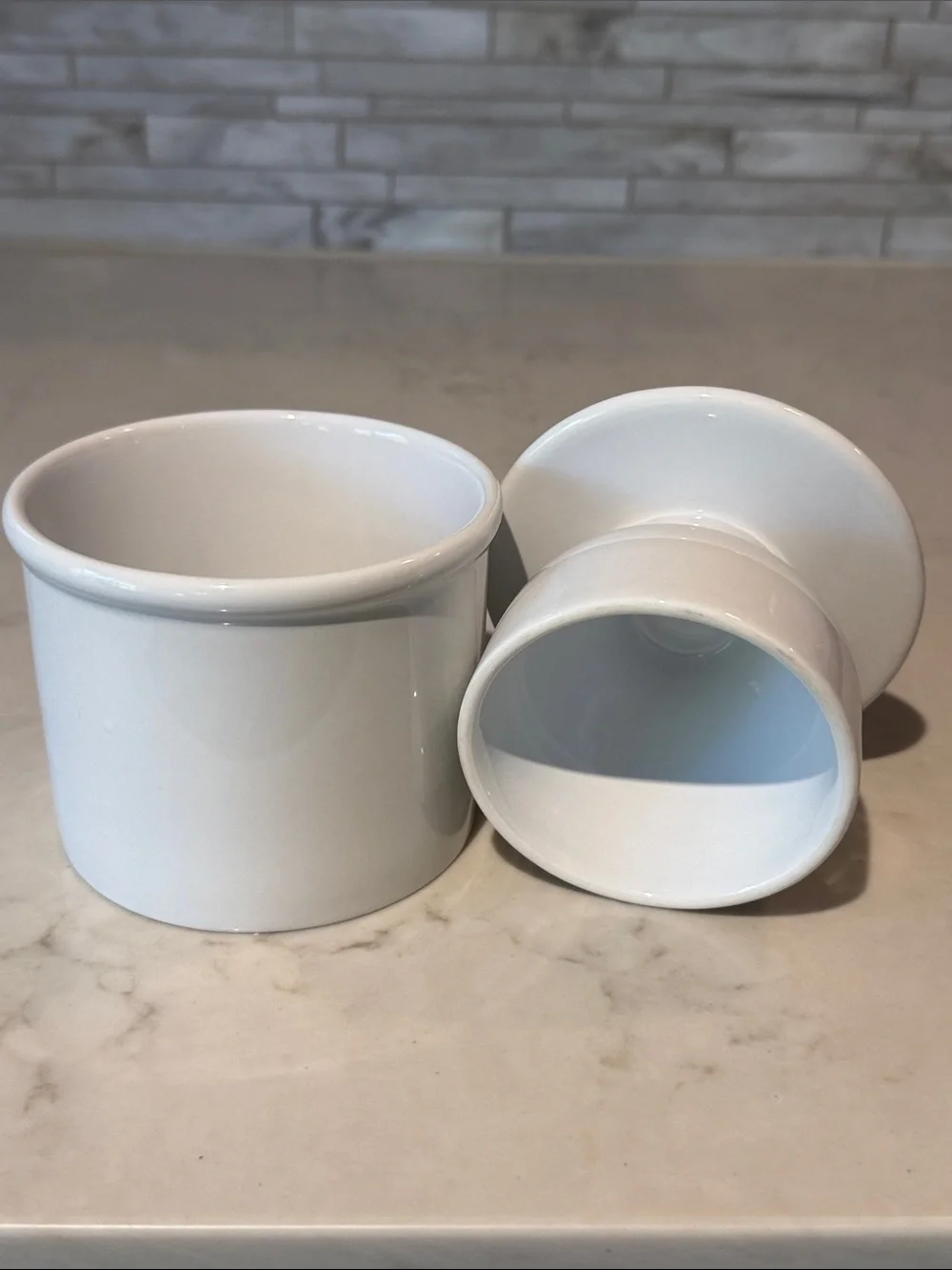 Butter Bell - The Original Butter Bell Crock by L Tremain